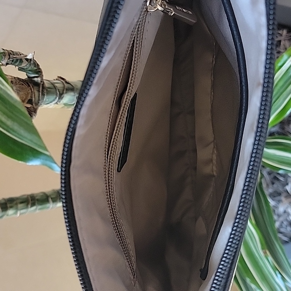 Bostanten Stylish Black and Brown Women's Bag - Picture 5 of 9